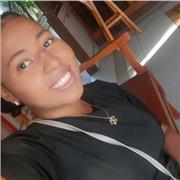 Profesora de español para niños de básica primaria